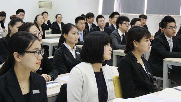 桂林銀行管理培訓(xùn)生待遇怎么樣？管理培訓(xùn)生主要工作做什么？